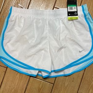 NEW! Nike XL standard fit Dri-fit shorts